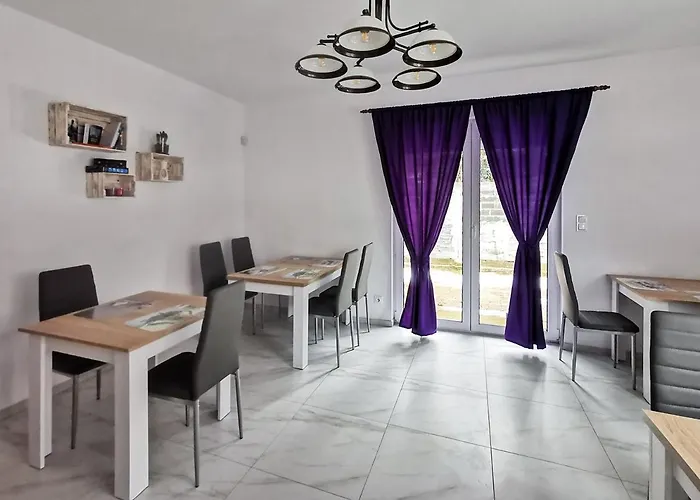 Na Kazda Pore 홈스테이